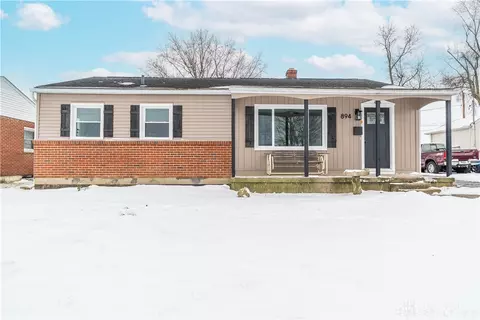 894 N Westedge Dr, Tipp City, OH 45371