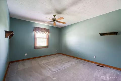 Bedroom - 3889 Eagle Point Dr, Beavercreek, OH 45430 photo 3 of 8