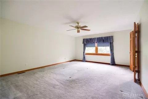 Bedroom - 3889 Eagle Point Dr, Beavercreek, OH 45430 photo 5 of 8