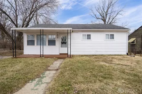 4599 Live Oak Dr, Dayton, OH 45417