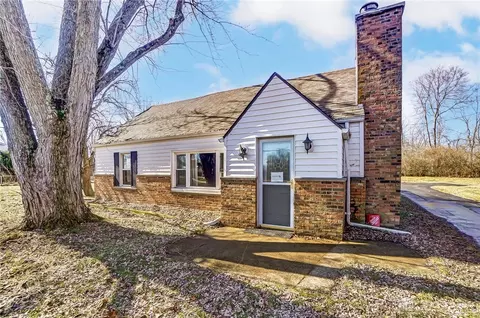 6261 Hoke Rd, Clayton, OH 45315