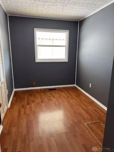 914 Mount Joy St, Springfield, OH 45505 photo 12
