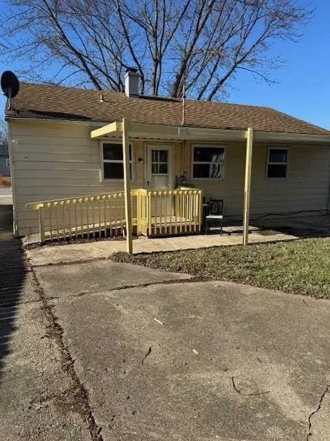 914 Mount Joy St, Springfield, OH 45505 photo 3