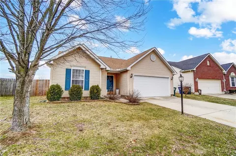 5331 Wood Dale Dr, Dayton, OH 45414