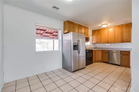 185 Woods Rd, Springboro, OH 45066 photo 9