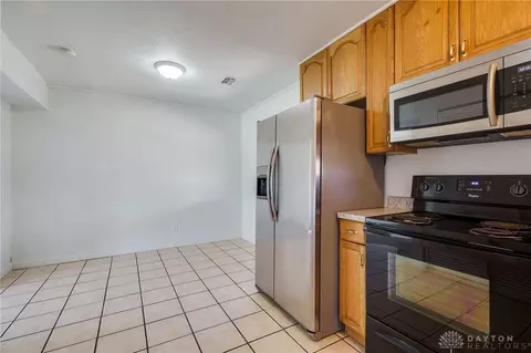 185 Woods Rd, Springboro, OH 45066 photo 12