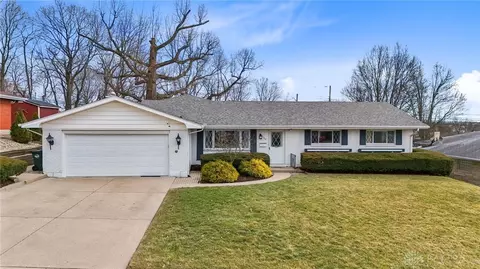 1168 Peebles Dr, Fairborn, OH 45324