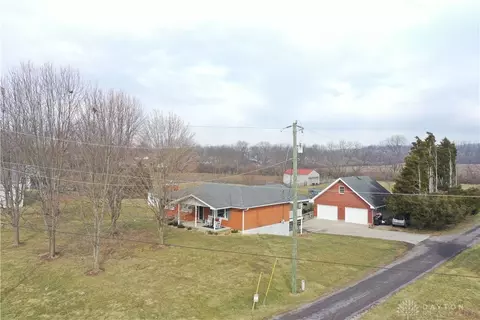 3963 N 1st St, Trenton, OH 45067