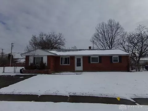 918 Dennison Ave, Dayton, OH 45417