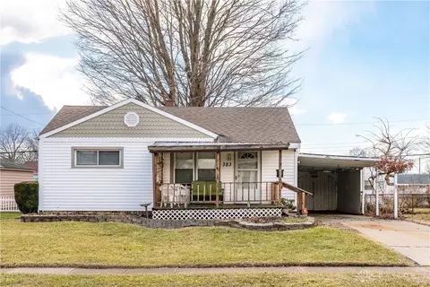 383 Travis Dr, Dayton, OH 45431