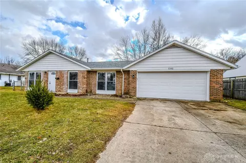 1202 Hemlock Way, New Carlisle, OH 45344
