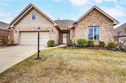 53 Aberfield Ln, Miamisburg, OH 45342