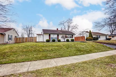 2131 Wrenwood Rd, Springfield, OH 45505