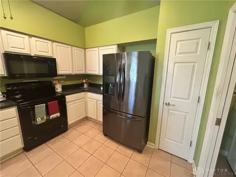 2083 Willow Run Cir, Enon, OH 45323 photo 21