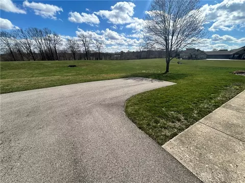 2083 Willow Run Cir, Enon, OH 45323 photo 35