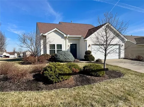 300 Wood Forge Cir, Lebanon, OH 45036