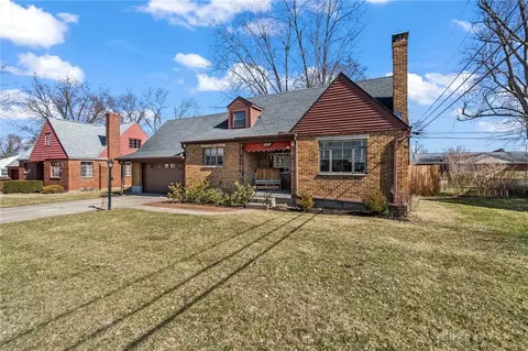 3890 Traine Dr, Kettering, OH 45429 photo 3