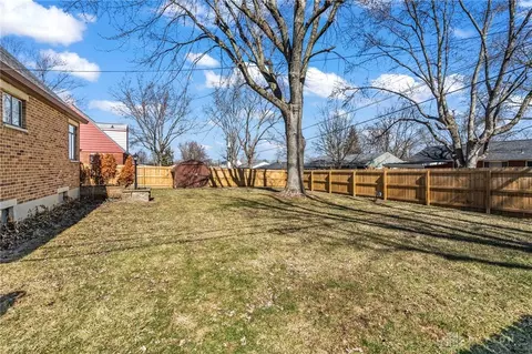 3890 Traine Dr, Kettering, OH 45429 photo 39