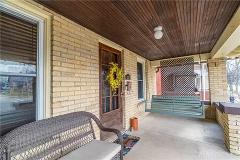437 E Main St, Troy, OH 45373 photo 3