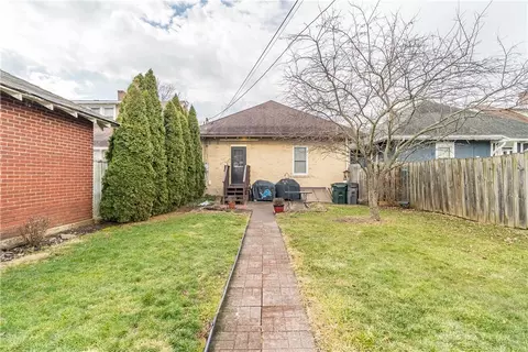 437 E Main St, Troy, OH 45373 photo 26