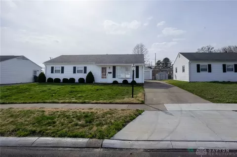 2535 Edenhill Ave, Dayton, OH 45420