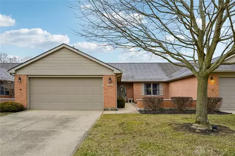 1587 Dee Anne Dr, Xenia, OH 45385