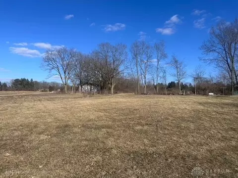 0 Skyline, Enon Vlg, OH 45323