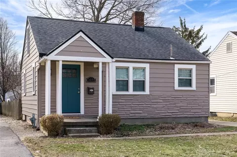 1272 Elmdale Dr, Dayton, OH 45409