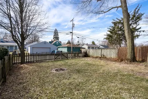 1272 Elmdale Dr, Dayton, OH 45409 photo 5