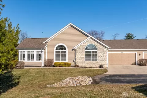 4076 Whitegate Dr, Dayton, OH 45430