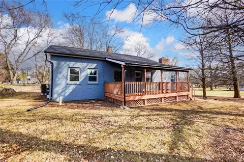1722 Hanes Rd, Dayton, OH 45432