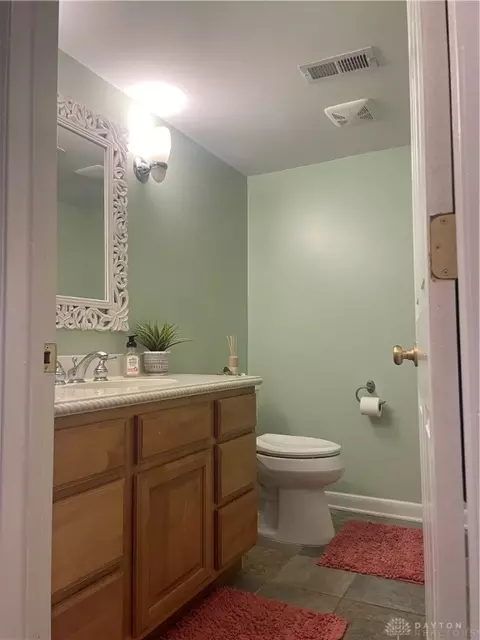 Bath - 3038 Mirimar St, Dayton, OH 45409 photo 5 of 5