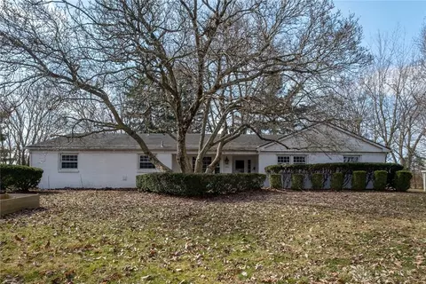 4432 Walbridge Trl, Beavercreek, OH 45430