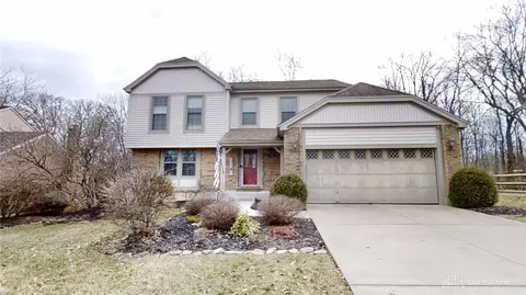 2401 Carriagegate Ln, Maineville, OH 45039