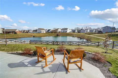 Exterior - 1365 Soaring Way, Maineville, OH 45039 photo 10 of 15