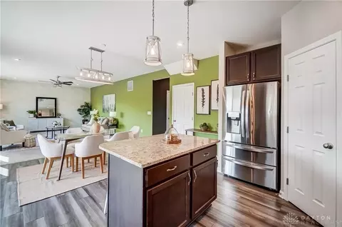 Kitchen - 1365 Soaring Way, Maineville, OH 45039 photo 6 of 6