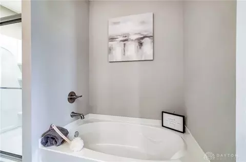 Bath - 1365 Soaring Way, Maineville, OH 45039 photo 3 of 7