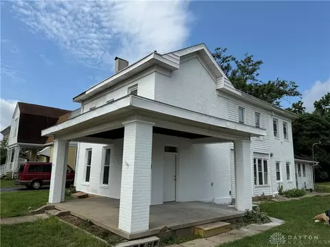 625 S Main St, Franklin, OH 45005