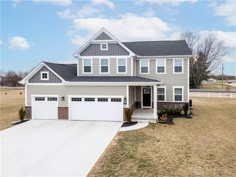 244 Chapel Ct, Troy, OH 45373
