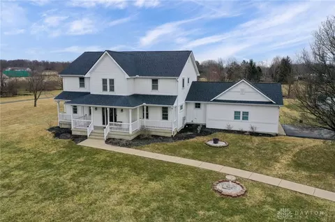 3664 Township Line Rd, Lebanon, OH 45036