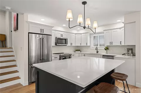 2500 Clarendon Dr, Kettering, OH 45440 photo 2