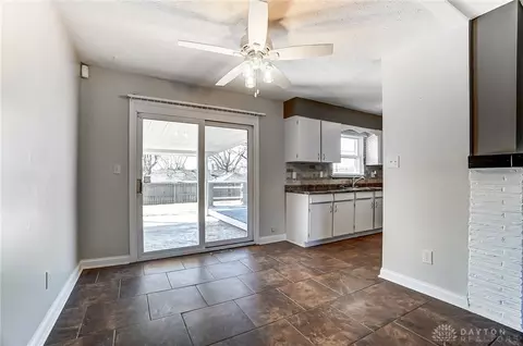 1008 Hollendale Dr, Kettering, OH 45429 photo 7
