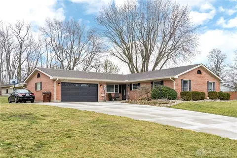 2872 Hamden Dr, Dayton, OH 45434