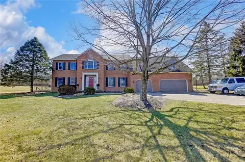 4123 Laura Marie Dr, Waynesville, OH 45068