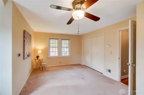 2700 Delmonte Ave, Kettering, OH 45419 photo 37