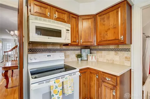 2700 Delmonte Ave, Kettering, OH 45419 photo 19