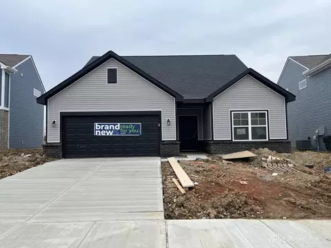 3010 Falls Rd, Clayton, OH 45315