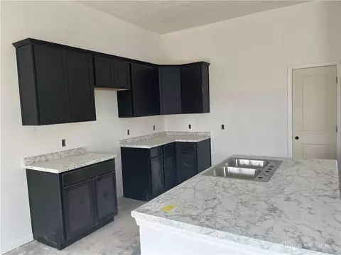 222 Scorsece, Springfield, OH 45505 photo 2
