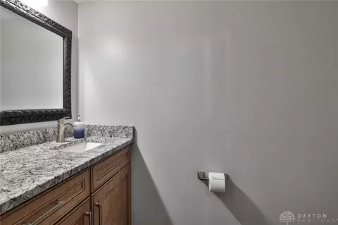 Bath - 6851 Cedar Cove Dr, Centerville, OH 45459 photo 3 of 4