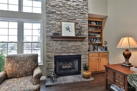 Living - 6851 Cedar Cove Dr, Centerville, OH 45459 photo 3 of 4